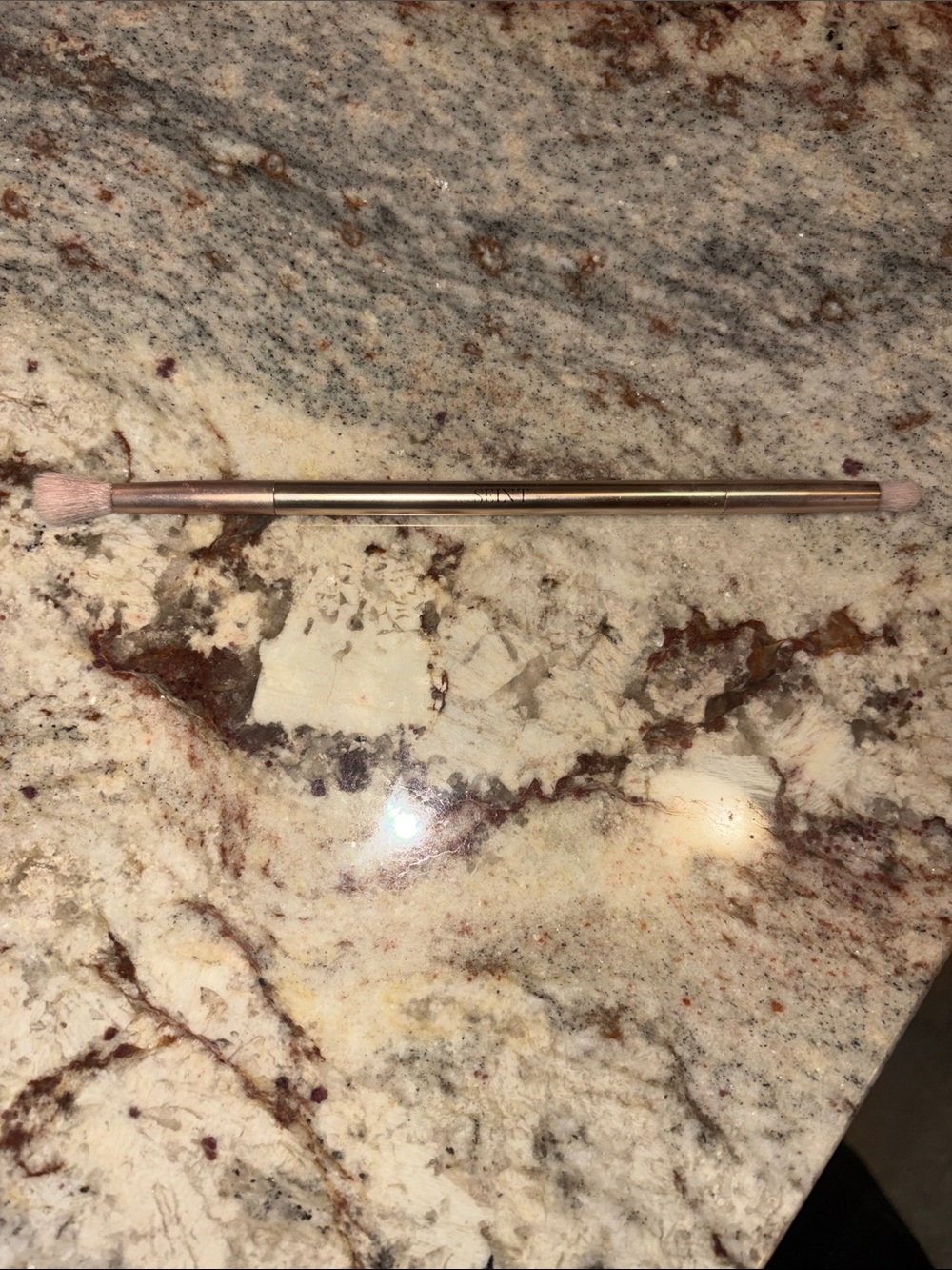 Seint Dual-Ended Eyeshadow Brush in Rose Gold